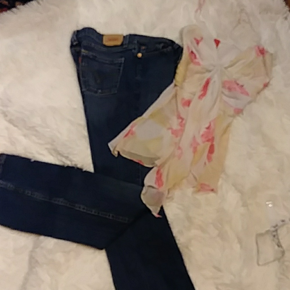 Levis (Free Top S)
